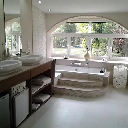 Casa Olyves Onil