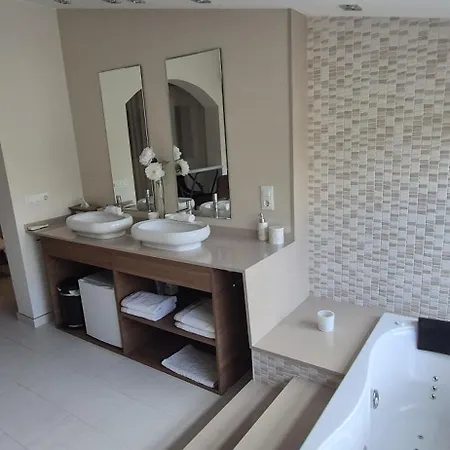 Casa Olyves
